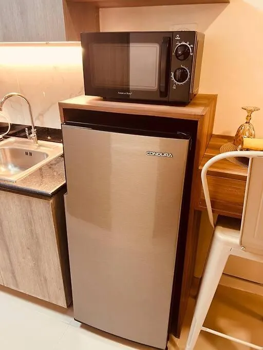 Apartment Henica Suite Fame Residences Manila Philippines