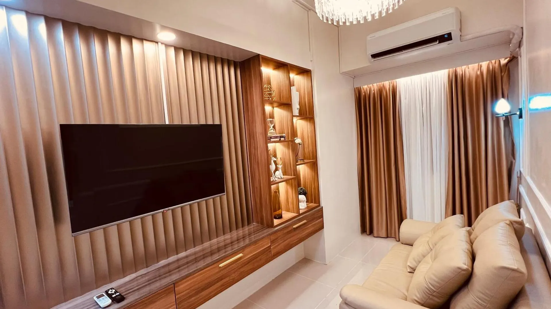Henica Suite Fame Residences Manila
